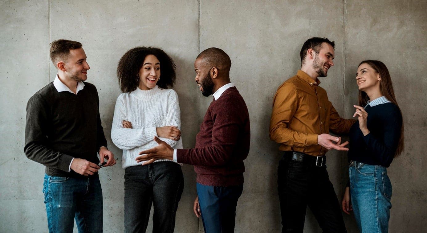 Coworking vs bar à café : où booster votre réseau professionnel en Seine-et-Marne ?